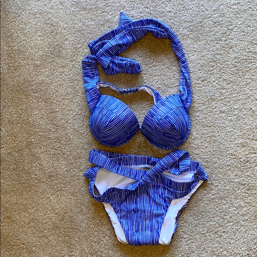 Brand New Tonga Bikini Top & Bottom- Andrea Iyamah